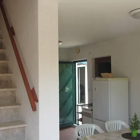 Vacation Palma Apartamento Rukavac (Vis)