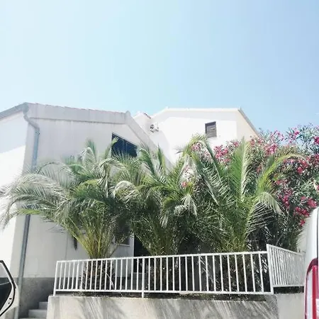 Vacation Palma Rukavac (Vis)